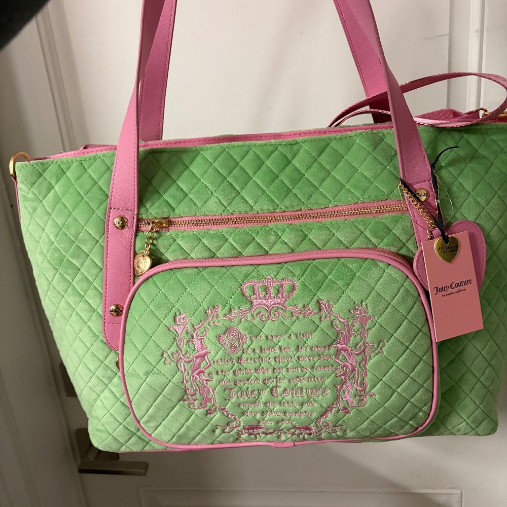 Juicy couture fairytale weekender bag